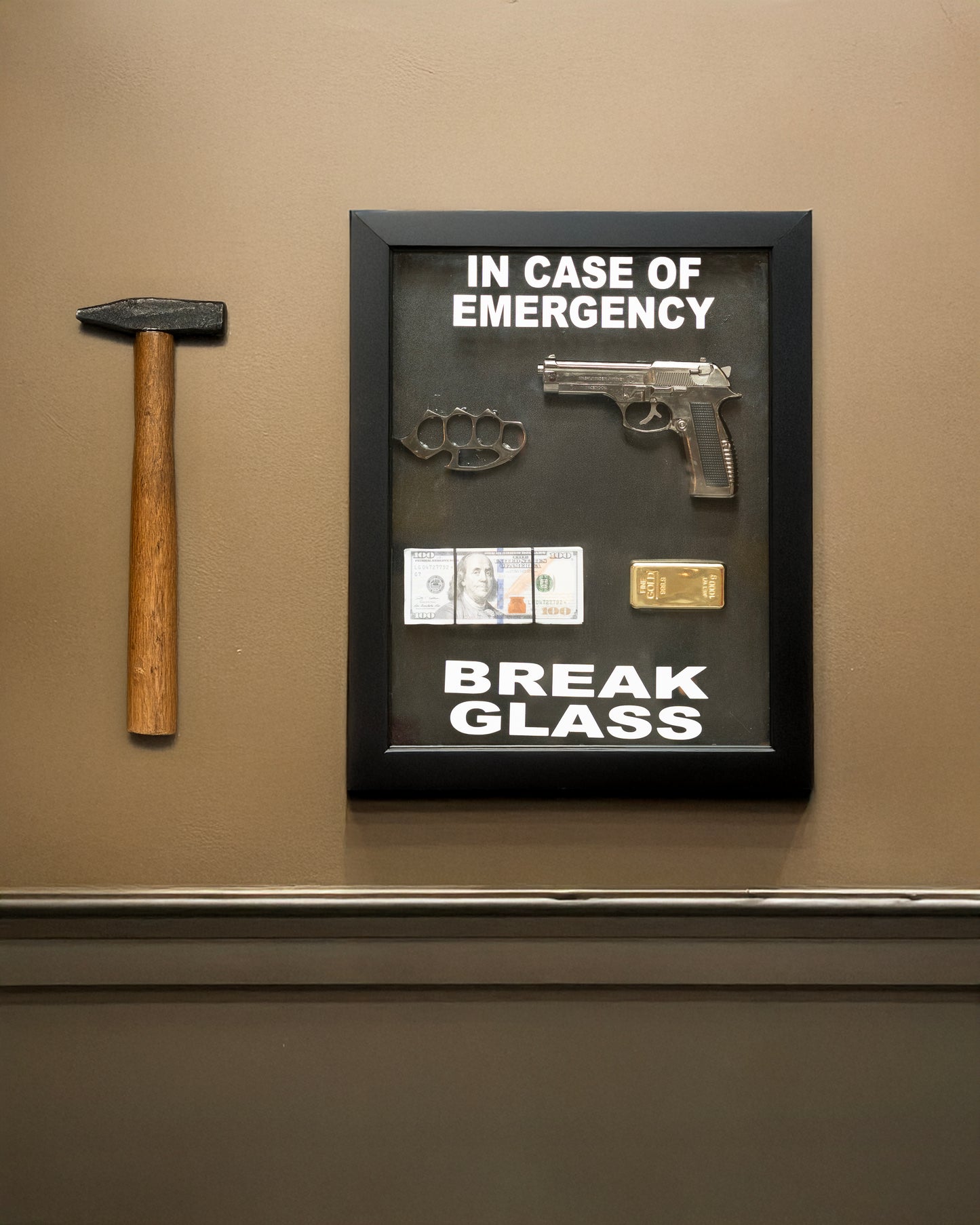 MAFIA EMERGENCY BOX